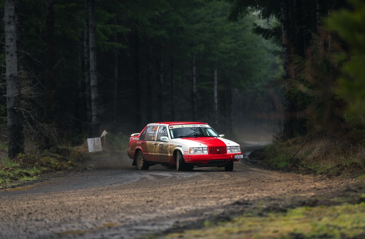 1993 Volvo 940 Rally Car